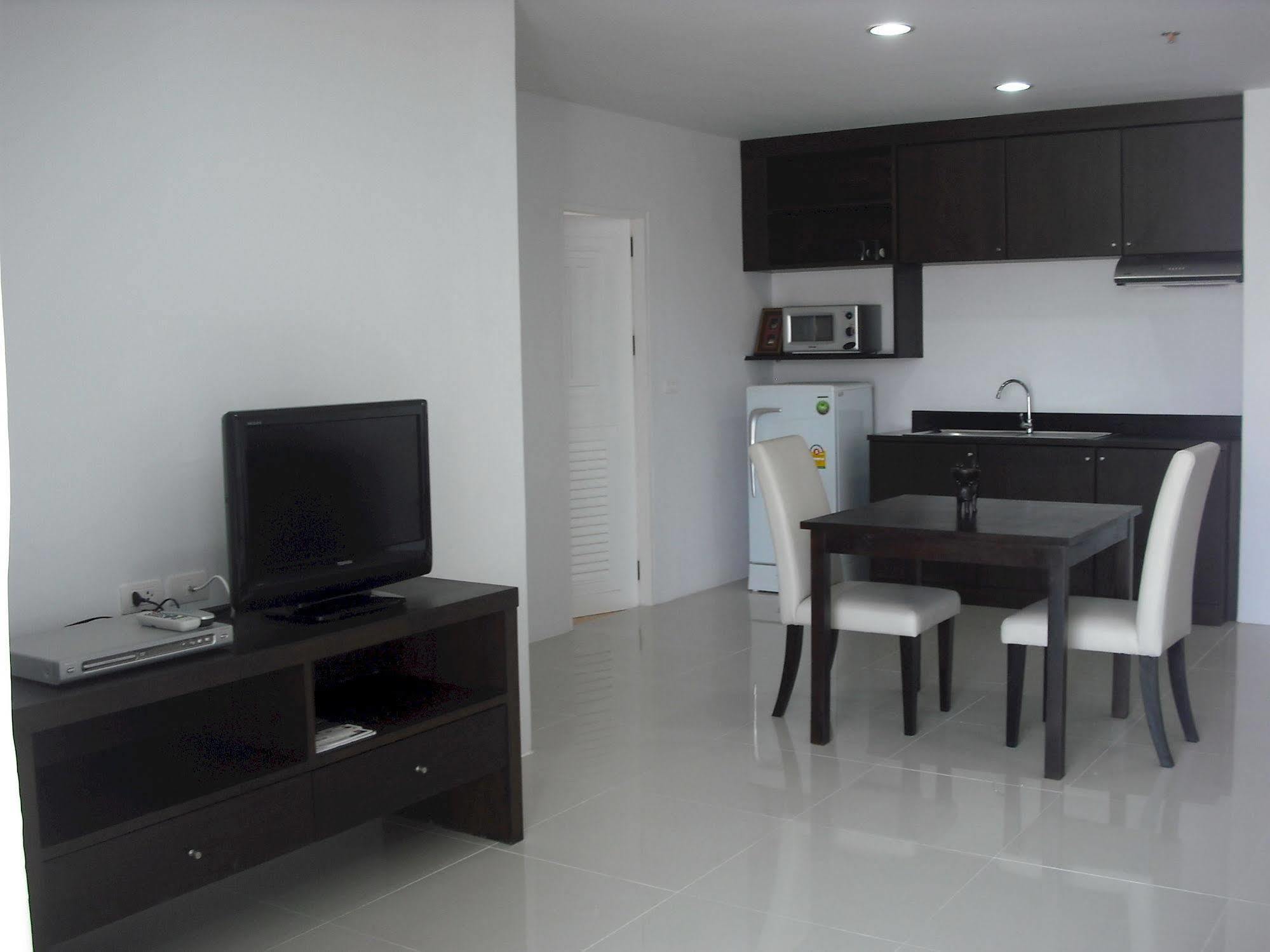 Ampo Residence Phra Nakhon Si Ayutthaya Exteriör bild
