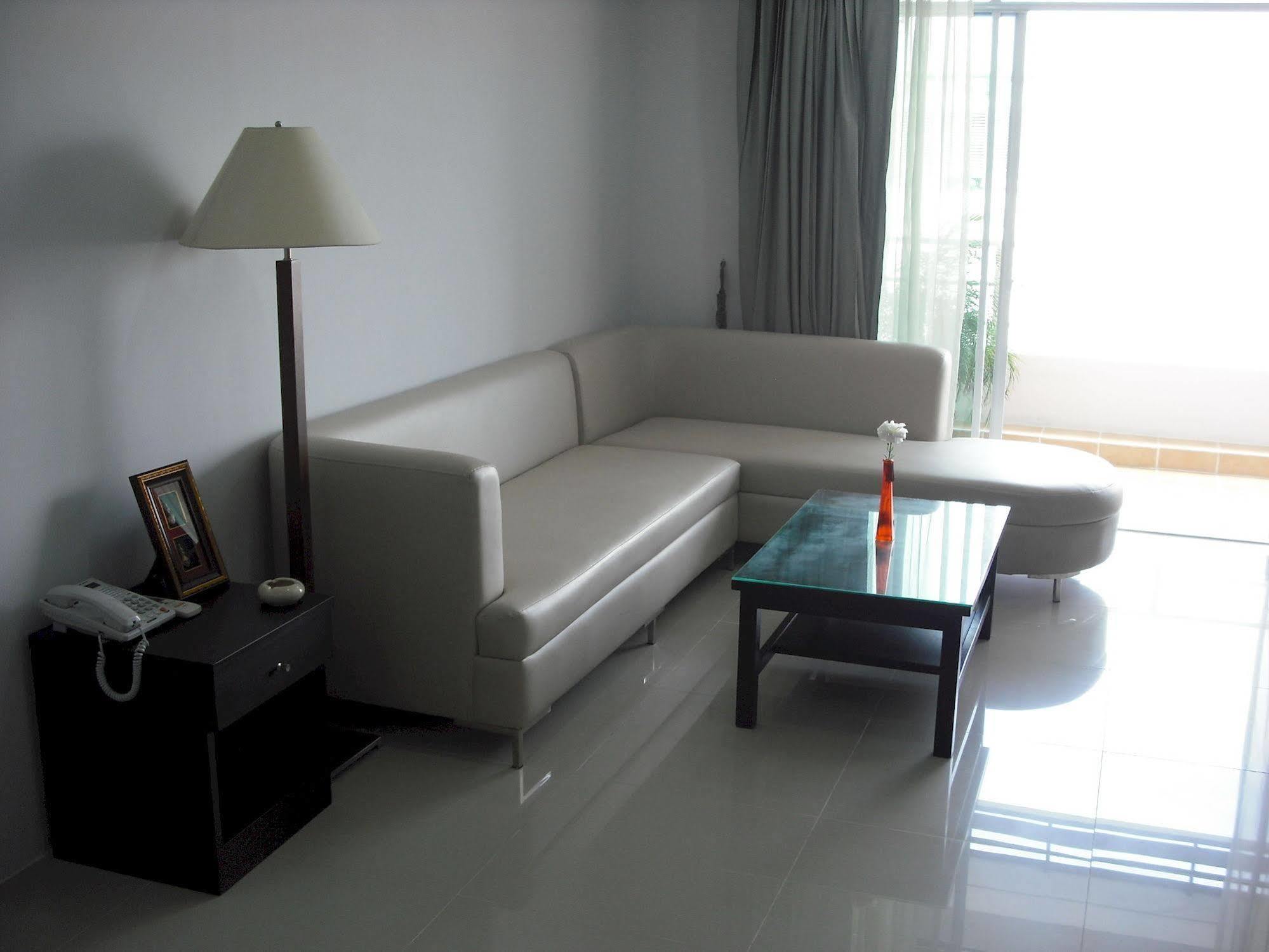 Ampo Residence Phra Nakhon Si Ayutthaya Exteriör bild